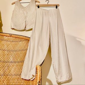 LUNYA Sold Out ‘Cloud’ Washable silk sleep set